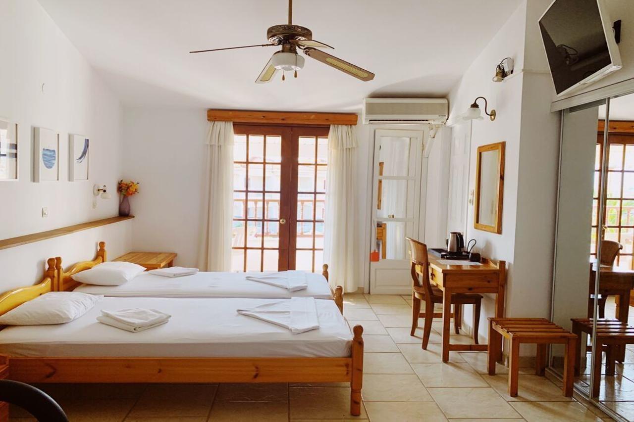 Ξενοδοχείο Potokaki Beachfront 2*